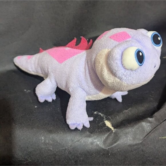 Disney Frozen 2 Bruni the Fire Spirit Salamander 9" Purple Mini Plush Animal - Picture 2 of 7